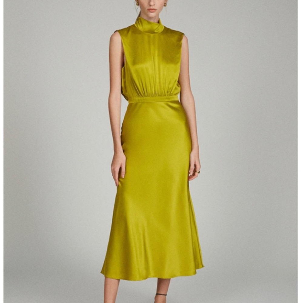 ISO: Saloni Fleur Midi Dress